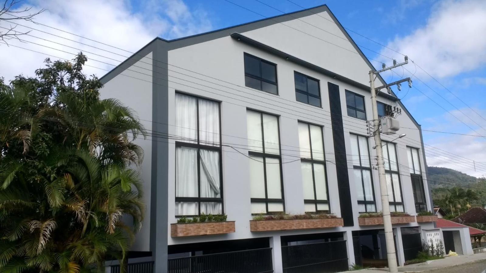 Apartment Loft Moderno Em Pomerode